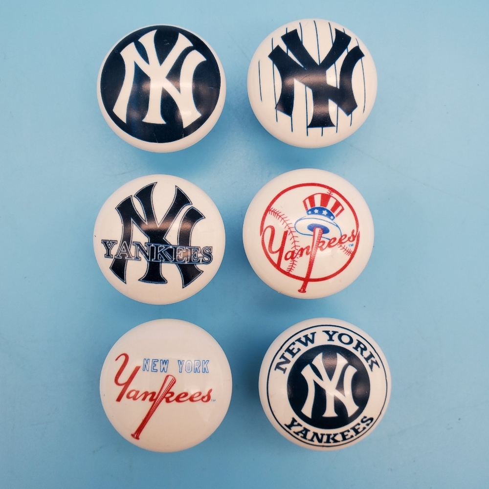 NY Yankees Porcelain Drawer Cabinet Knobs Pulls 1.25" Diameter
